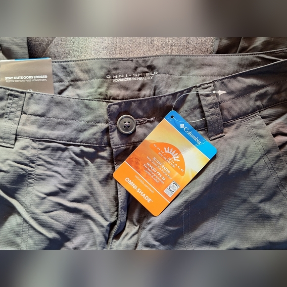 Columbia straight leg omnishield cargo pants - Picture 4 of 6